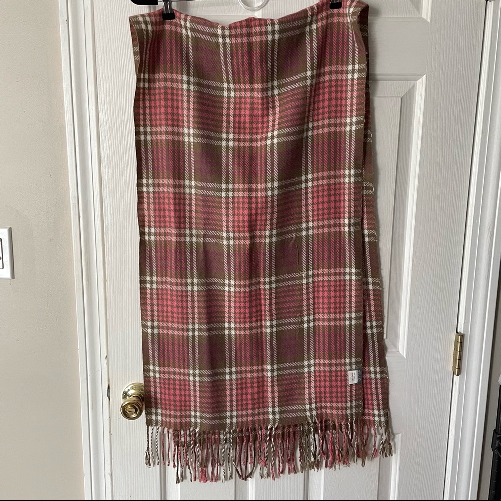 Delia’s pink and brown plaid scarf